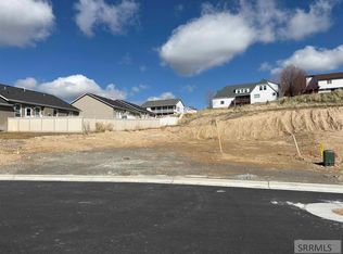 22 Falcon Ridge Dr, Pocatello, ID 83201