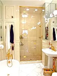 Rented by R New York