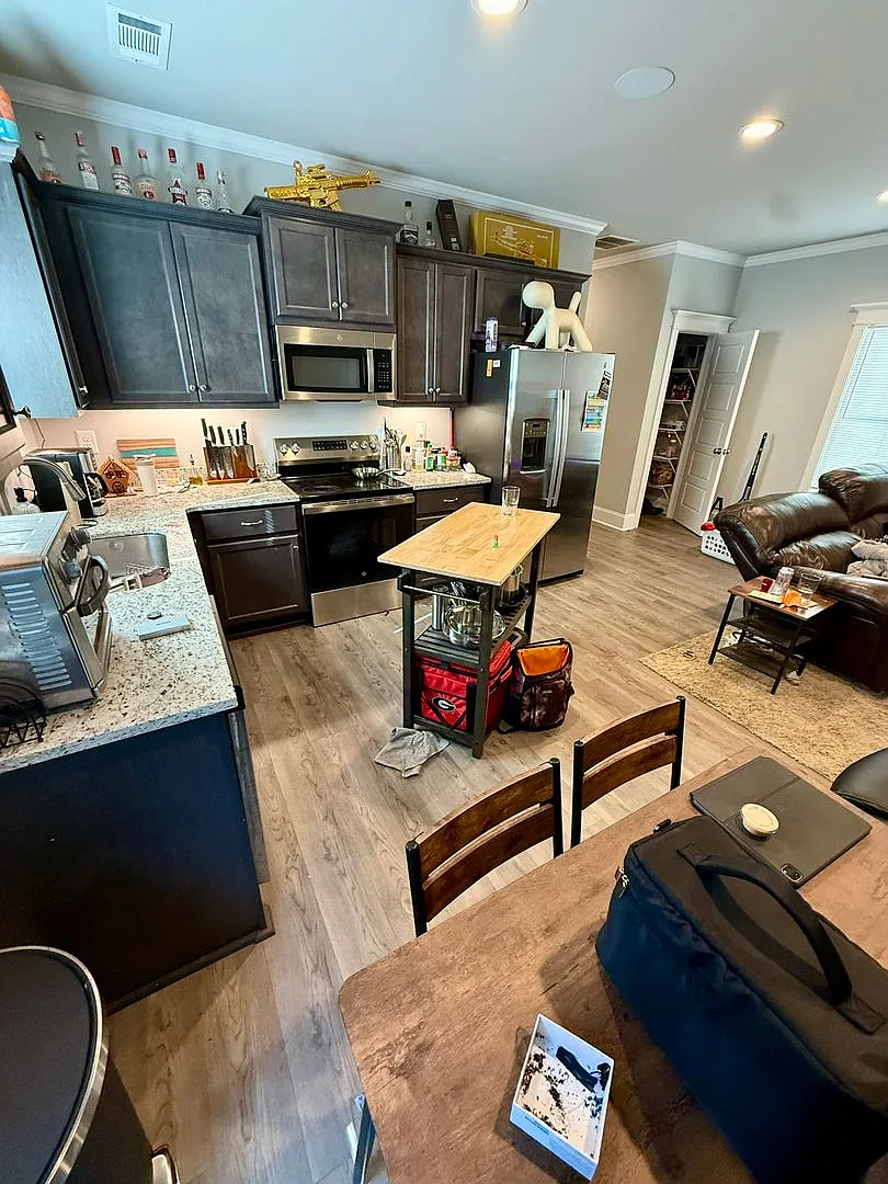 Three Bedroom Near Downtown Available for Pre-Lease! — Photo 3