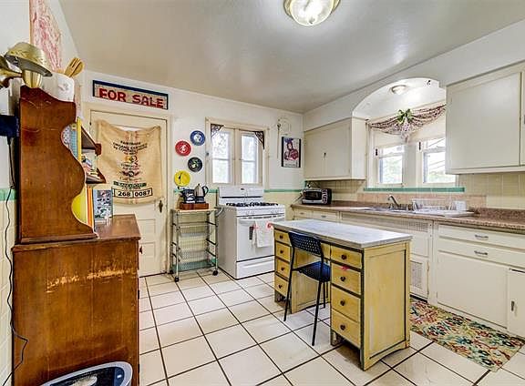 4th image of 4255 Bingham Ave