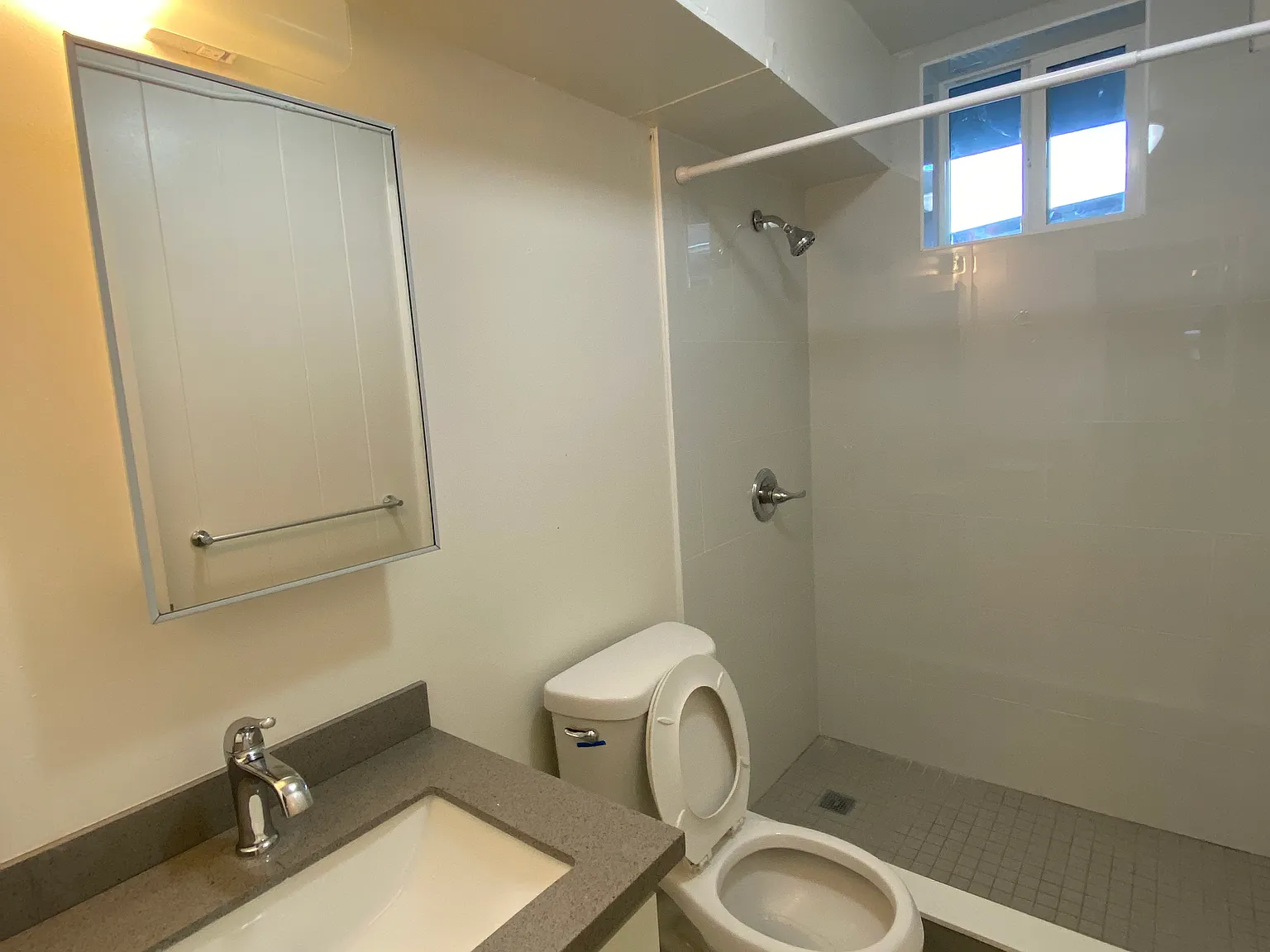 1 bed, 500 sqft, $1,950 — Photo 3