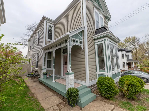 702 Ervin Ter, Dayton, KY 41074