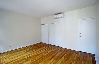 Rented by Julianna Realty Corp