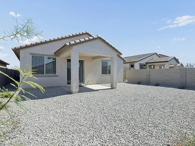 25293 W Wayland Dr — Photo 23