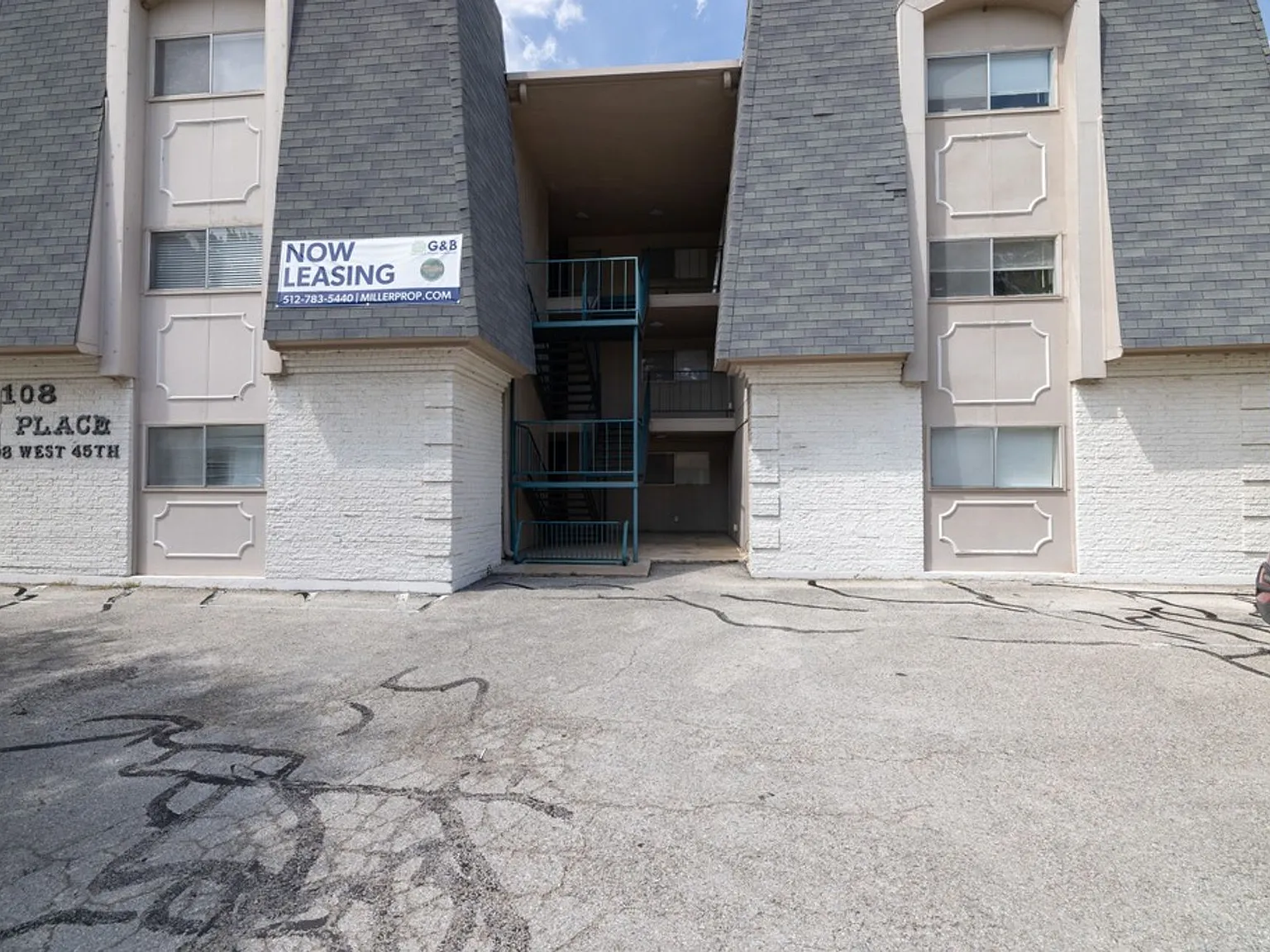 108 Place Apartments — Photo 2