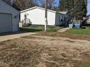 955 2nd Street, Grenville, SD 57239