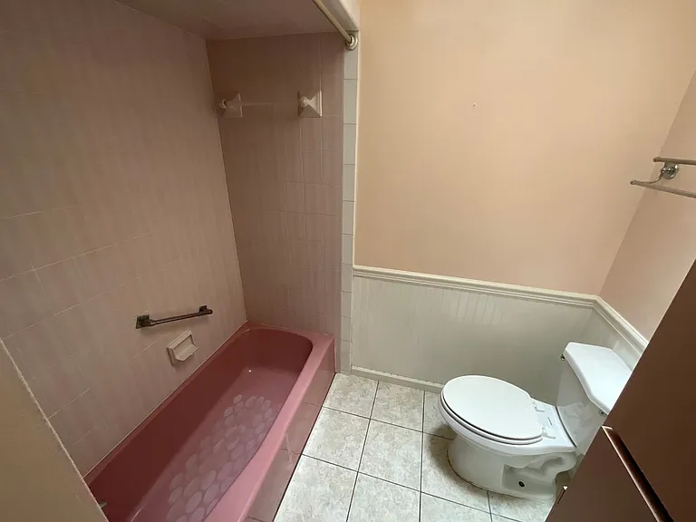 4050 Linwood Dr — Photo 13
