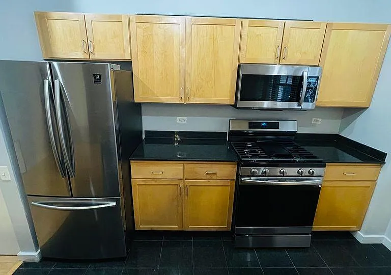 5 N Wabash Ave #1401 — Photo 14
