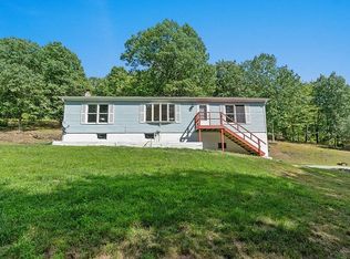 98 Bloomer Rd, Lagrangeville, NY 12540