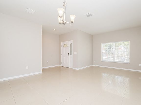 4th image of 10119 Celtic Ash Dr