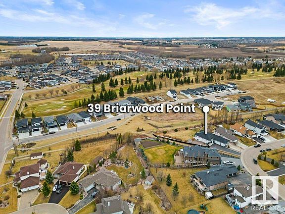 2nd image of 39 Briarwood Point E