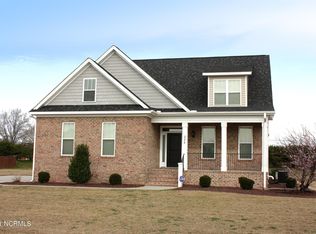 328 River Birch Dr, Greenville, NC 27858