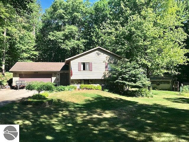 1st image of 3451 Tibbets Dr