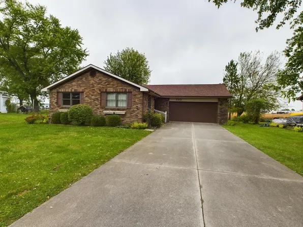 790 N Clark St, Markle, IN 46770