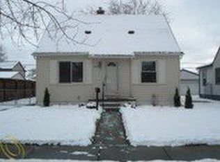 13511 Castle St, Southgate, MI 48195