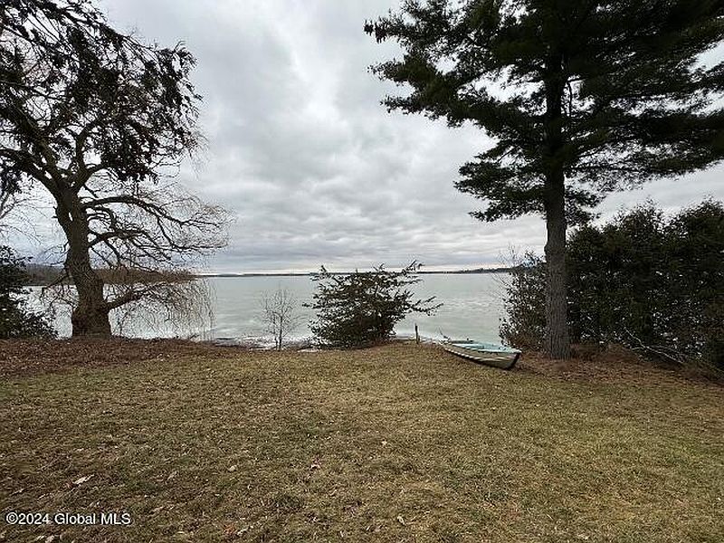 2nd image of 29 Old Port Way