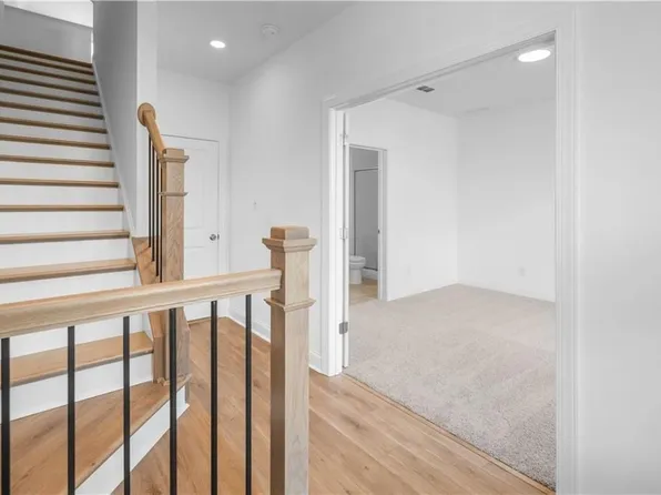 4231 Millcroft Pl, Buford, GA 30518