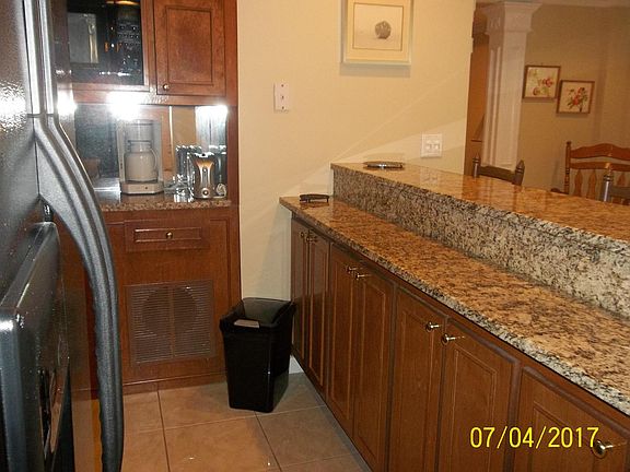 5th image of 3237 Millwood Trl SE