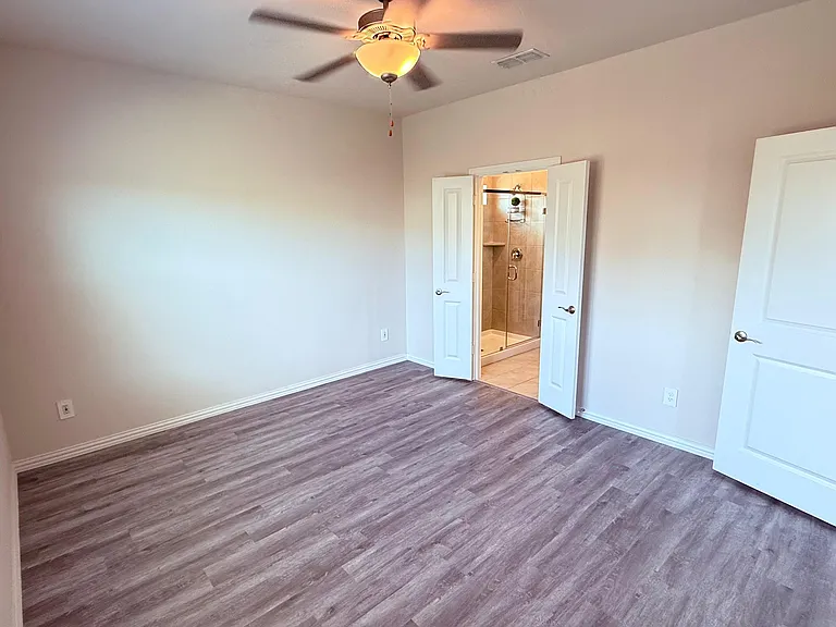 500 Weller Rd — Photo 13