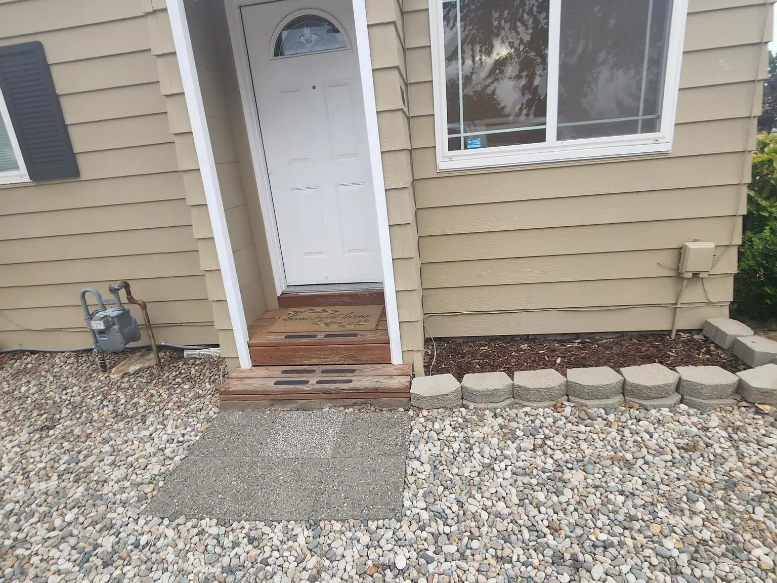 2 bed, 812 sqft, $1,425 — Photo 4
