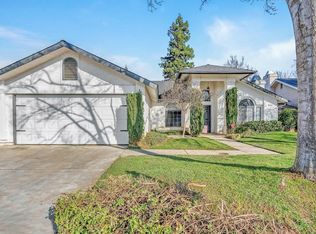 1523 Fallbrook Ave, Clovis, CA 93611