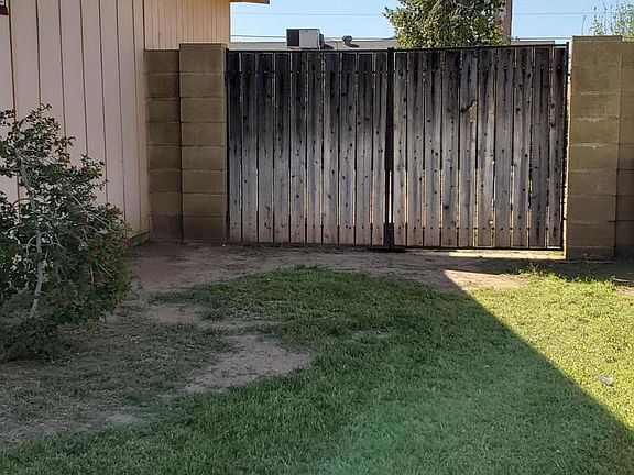 2nd image of 4619 W Vernon Ave