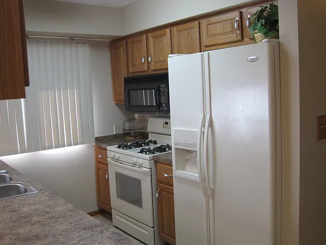 24120 Lyons Rd — Photo 5