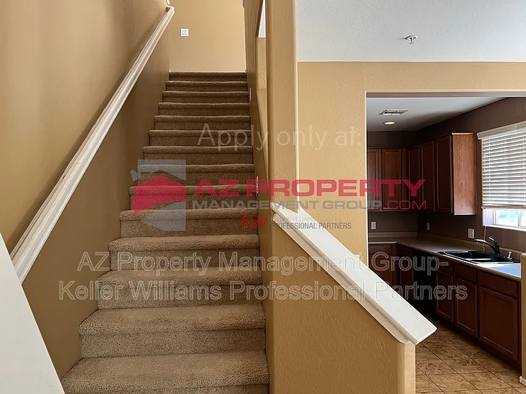 15240 N 142nd Ave #1121 — Photo 5