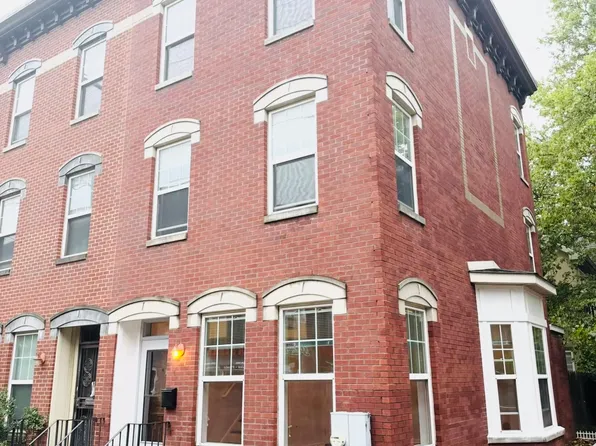 1318 Bainbridge St, Philadelphia, PA 19147