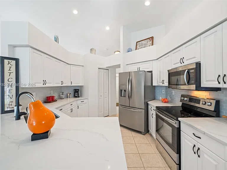 21489 Sheridan Run — Photo 24