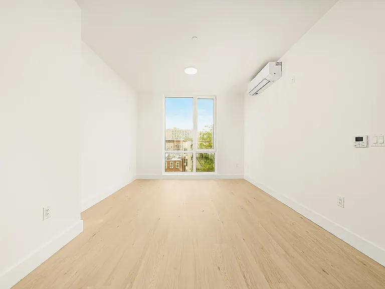 733 Lincoln Pl #5320 — Photo 4