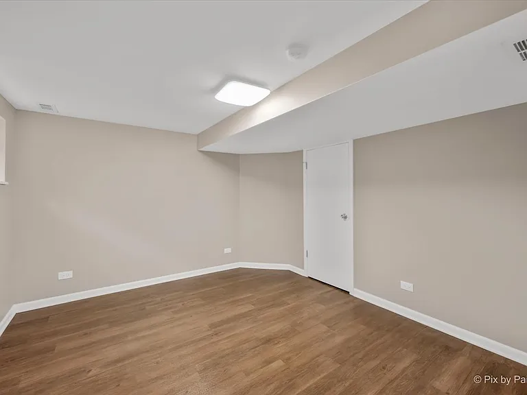 23776 N Overhill Dr — Photo 18