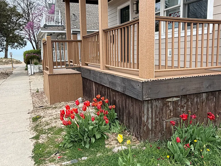 209 Park St — Photo 18