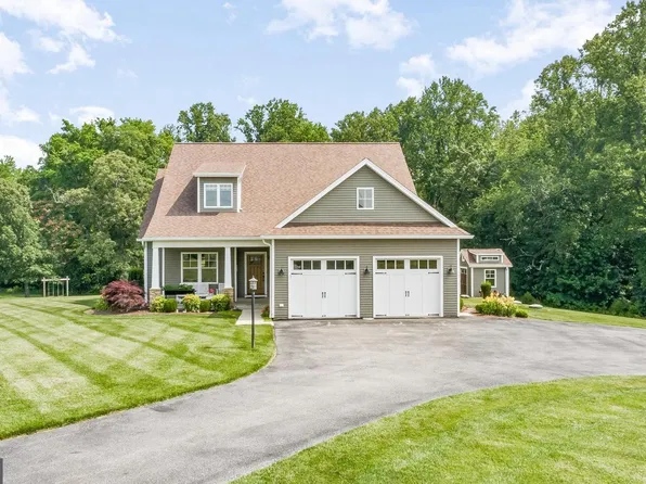 29350 Atlas Ln, Mechanicsville, MD 20659