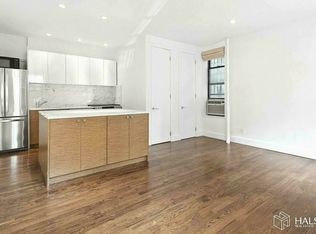 196 Spring St APT 1, New York, NY 10012