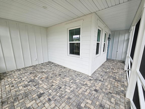 Front porch/patio