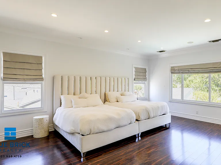 5230 Teesdale Ave — Photo 31
