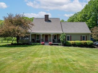 33 Elmwood St, Salisbury, MA 01952