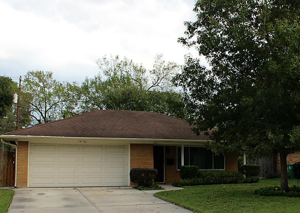 1st image of 1834 De Milo Dr
