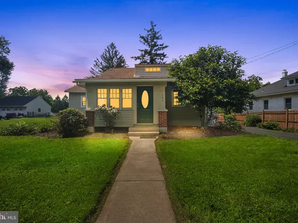 141 Evansburg Rd, Collegeville, PA 19426