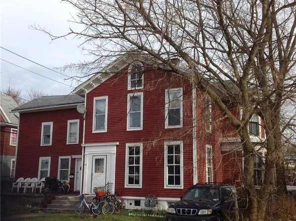 113 6th St, Niagara Falls, NY 14303