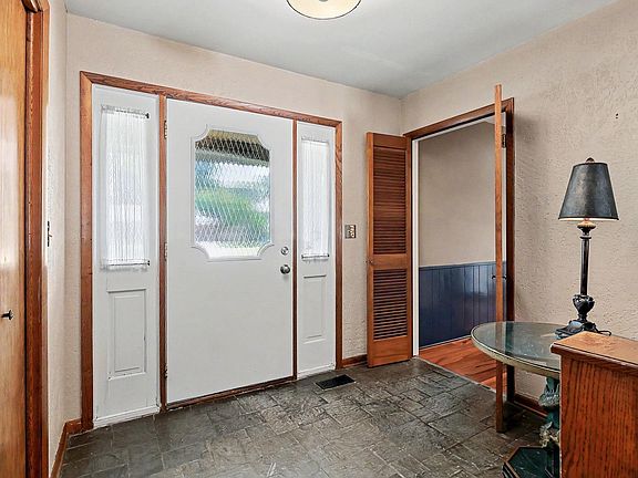 4th image of 7810 E Pagent Ln