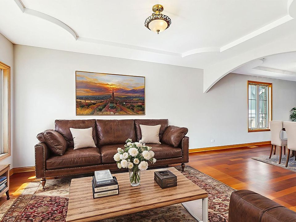 8423 S 79th Ave, Justice, IL 60458 | Zillow