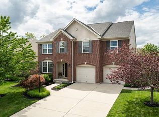 1367 Crossbend Dr, Hebron, KY 41048