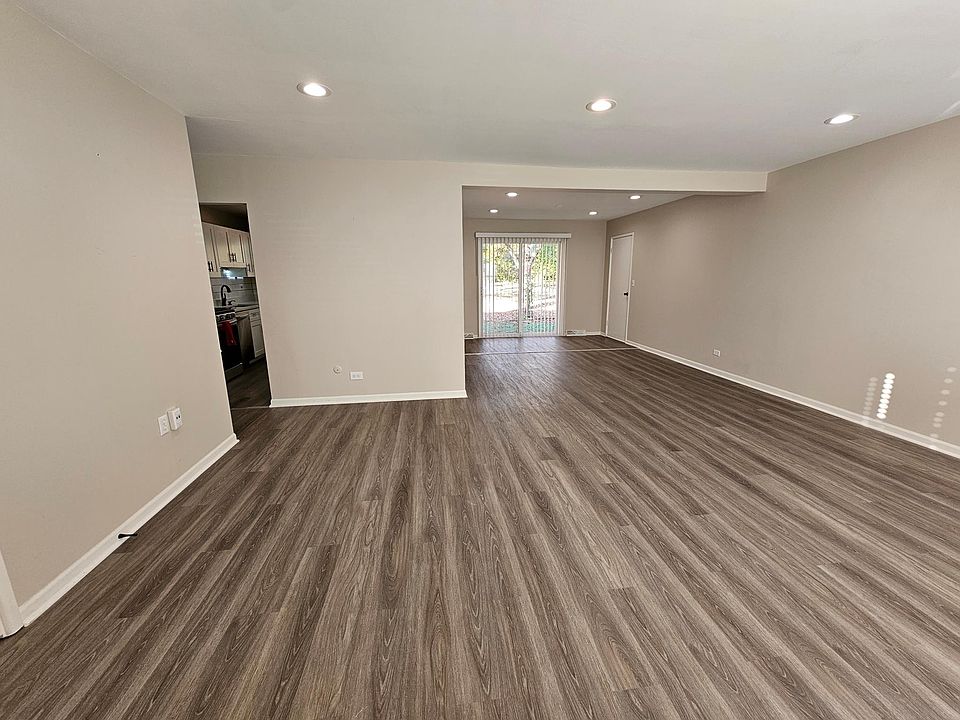 1st image of 7628 Warwick Ave