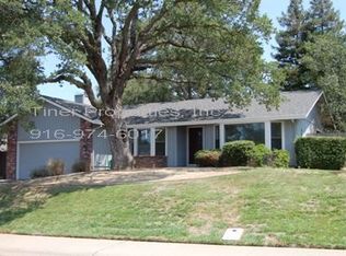 183 Willow Creek Dr, Folsom, CA