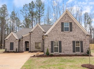 2406 Scott Meadows Ln, Hernando, MS 38632