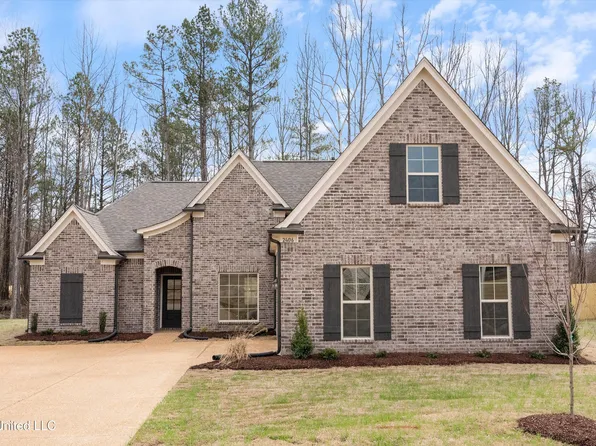 2406 Scott Meadows Ln, Hernando, MS 38632