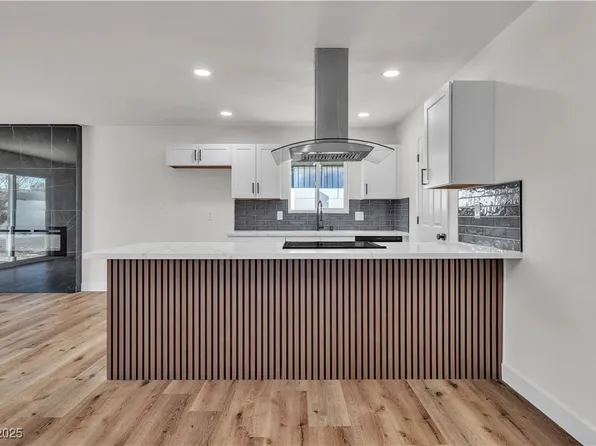 6257 Dayton Ave, Las Vegas, NV 89107