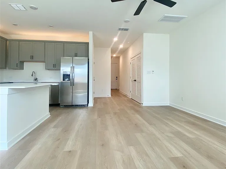 700 Horseshoe Dr #101 — Photo 4